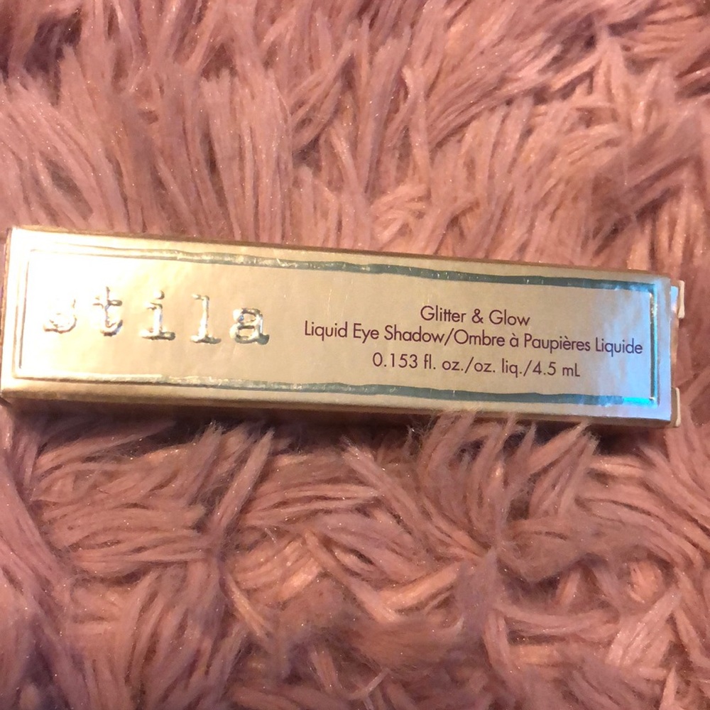 Stila  liquid eye shadow
